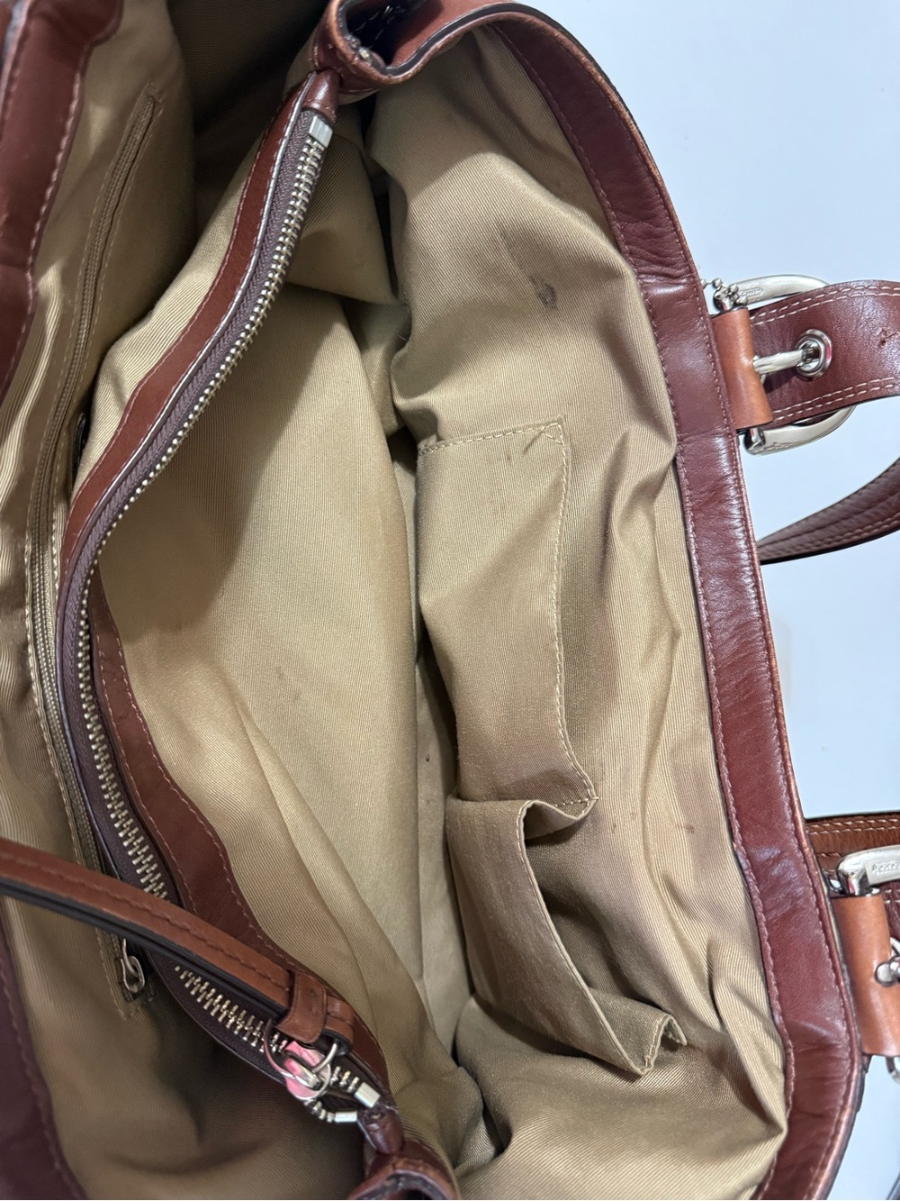 Coach Brown Leather Shoulder Bag with Double Straps - Picture 5 of 9